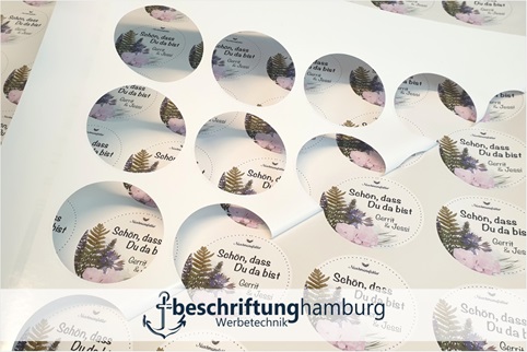 Etikettendruck Hamburg selbstklebend mit Schutzlaminat